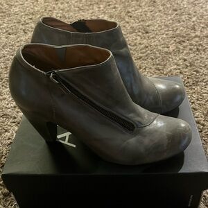 Miz mooz boots